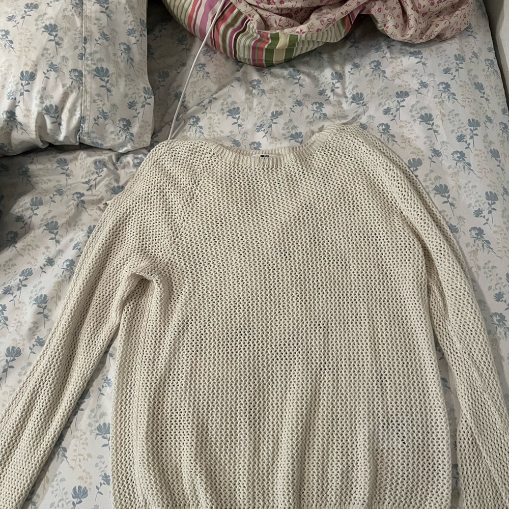 Uniqlo Mesh Sweater